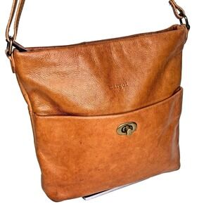 Margot Crossbody Bag Womens Medium Brown Leather Zip Pocket Shoulder Purse